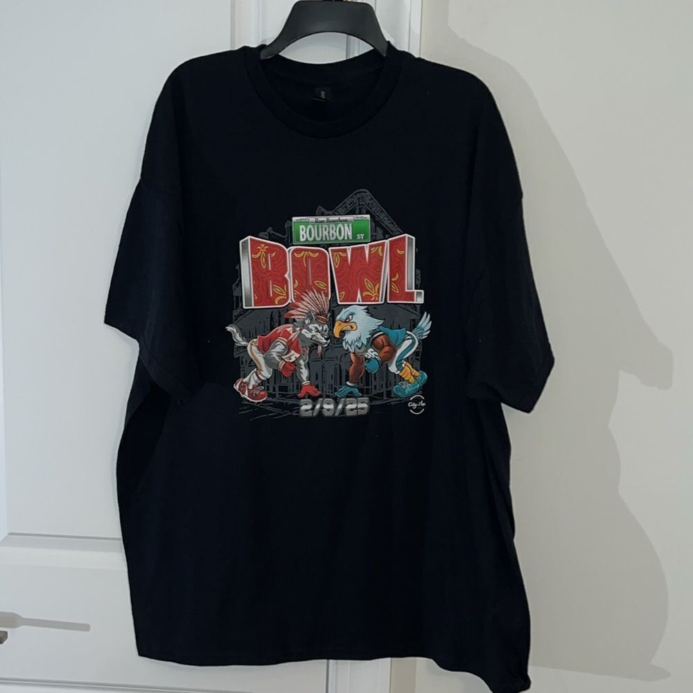 Philadelphia Eagles Super Bowl Bourbon St Football Champions Collector T shirt